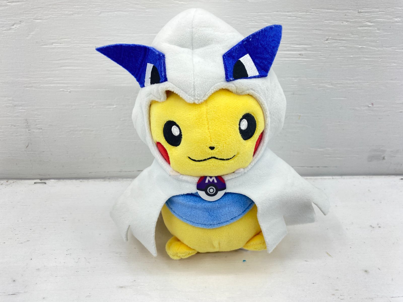 盛岡30-0112] ポケモンセンター ぬいぐるみ ルギア の ポンチョ 