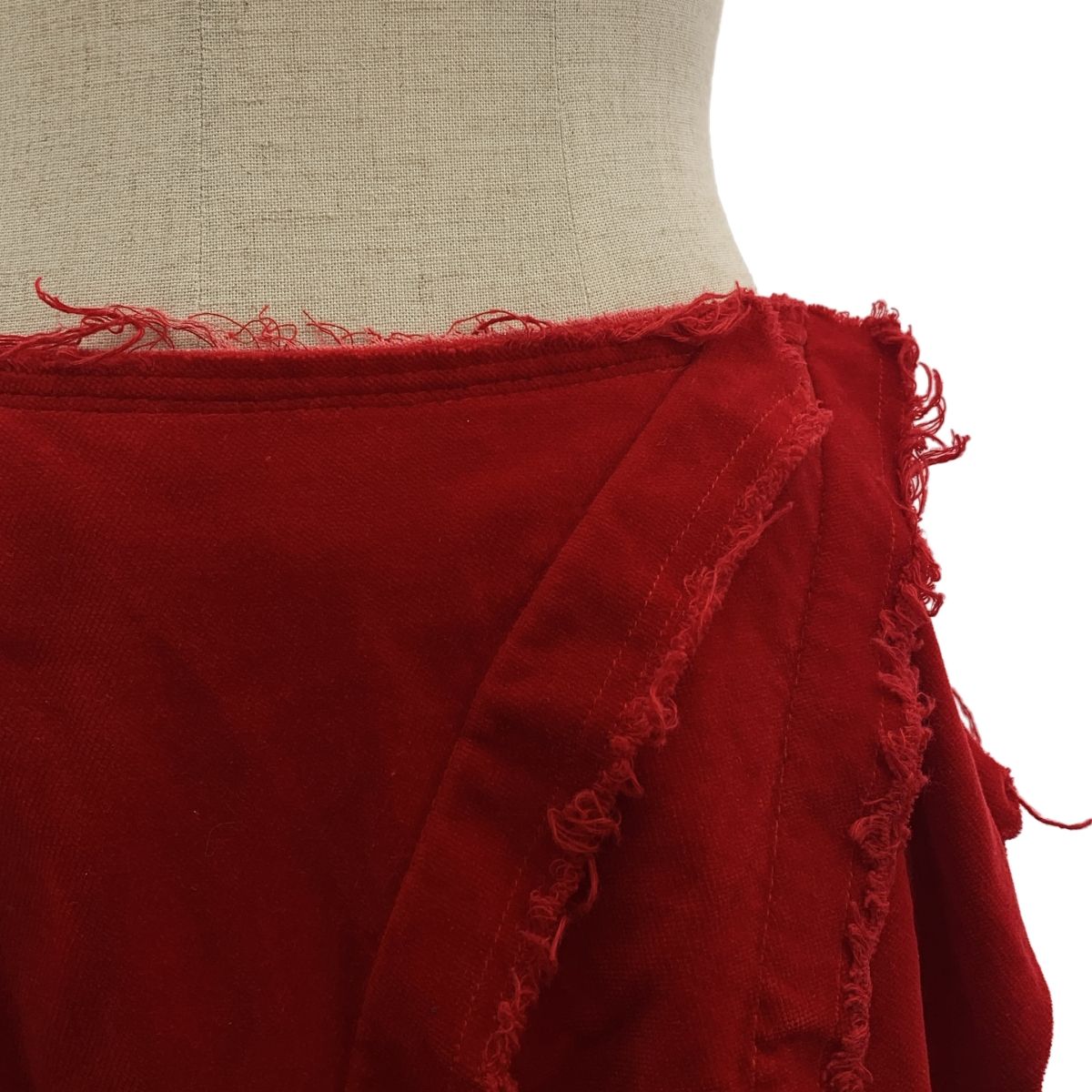 希少　コムデギャルソン レッドエナメル変形スカート 希少 コムデギャルソン レッドエナメル変形スカート COMME des GARCONS