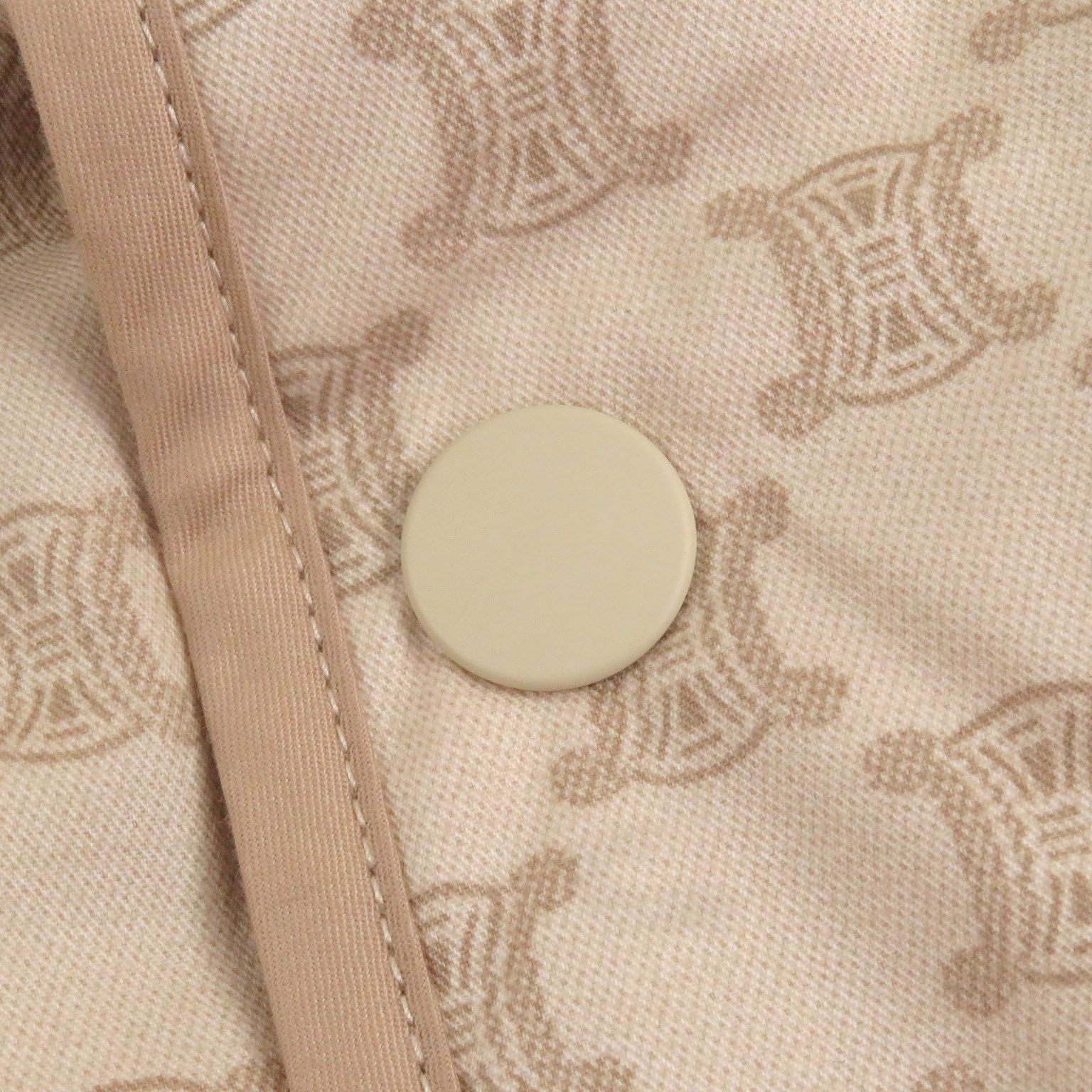 未使用タグ付 CELINE マカダム トリオンフ 西川ダウン ベスト グレー CELINE マカダム トリオンフ 西川 ダウンベスト 日本製 - メルカリ