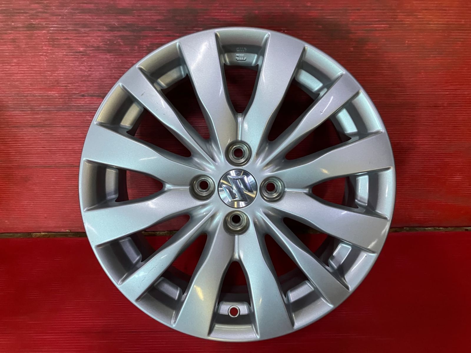 中古アルミ16x6.0スズキスイフト純正4本セット 送料無料 4本セット スズキ スイフト純正 16インチ ホイール 6.0j +45