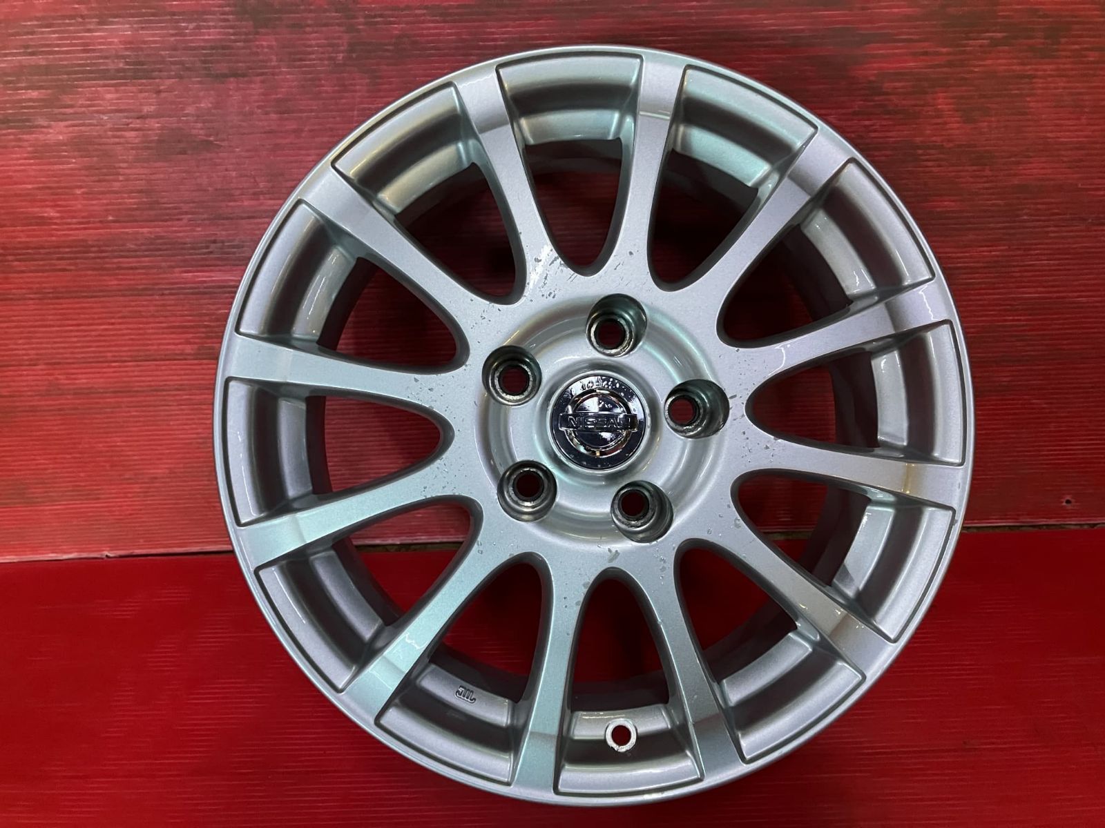 中古ホイール[16x6.5+40 114.3/5H 日産 純正オプション] 4本SET - メルカリ