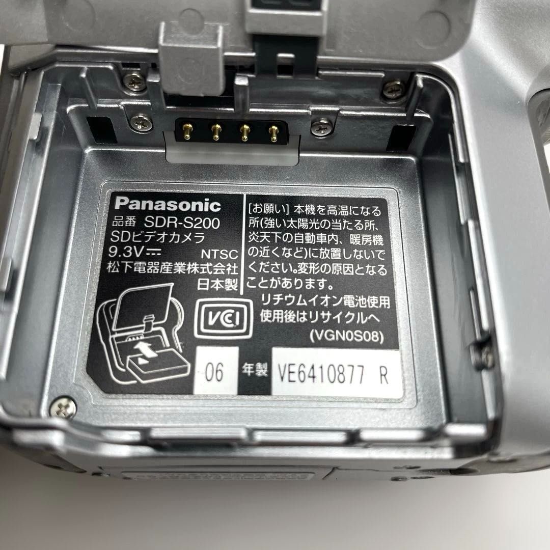 動作OK】SDビデオカメラ パナソニック SDR-S200-S シルバー