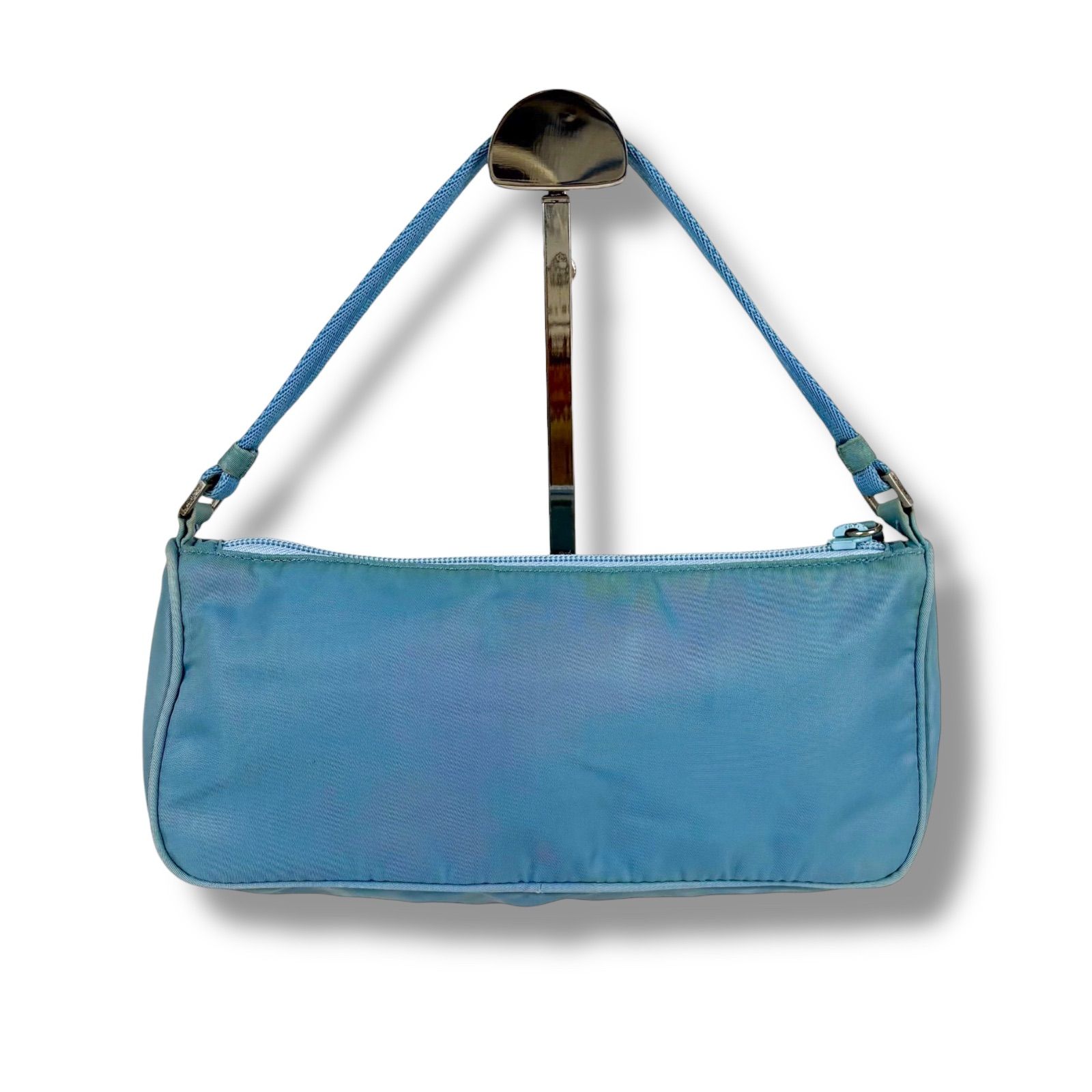 PRADA プラダ トライアングルロゴ ナイロンポーチ ポーチ ハンドバッグ 楽天市場】PRADA プラダ Re-Nylon ポーチ 2NA045 2DMH レディース