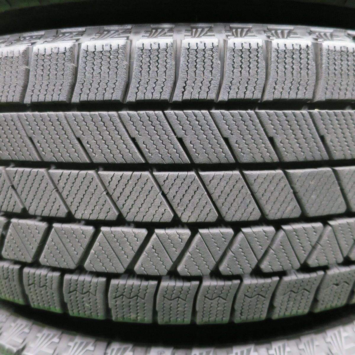 バリ溝！23年！9分☆スタッドレス 195/65R15 ブリヂストン ブリザック