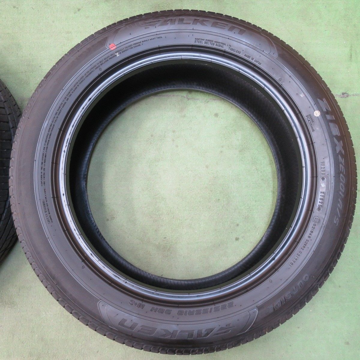 新車外し！25年☆225/55R18 ファルケン ZIEX ZE001 A/S タイヤ 18 