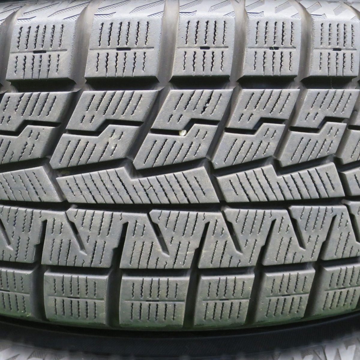 ヨコハマ アイスガードie60バリ溝・24製・195/60/17 アイスガード 6 送料無料 特価 新品処分 195/60R17 90Q ヨコハマタイヤ