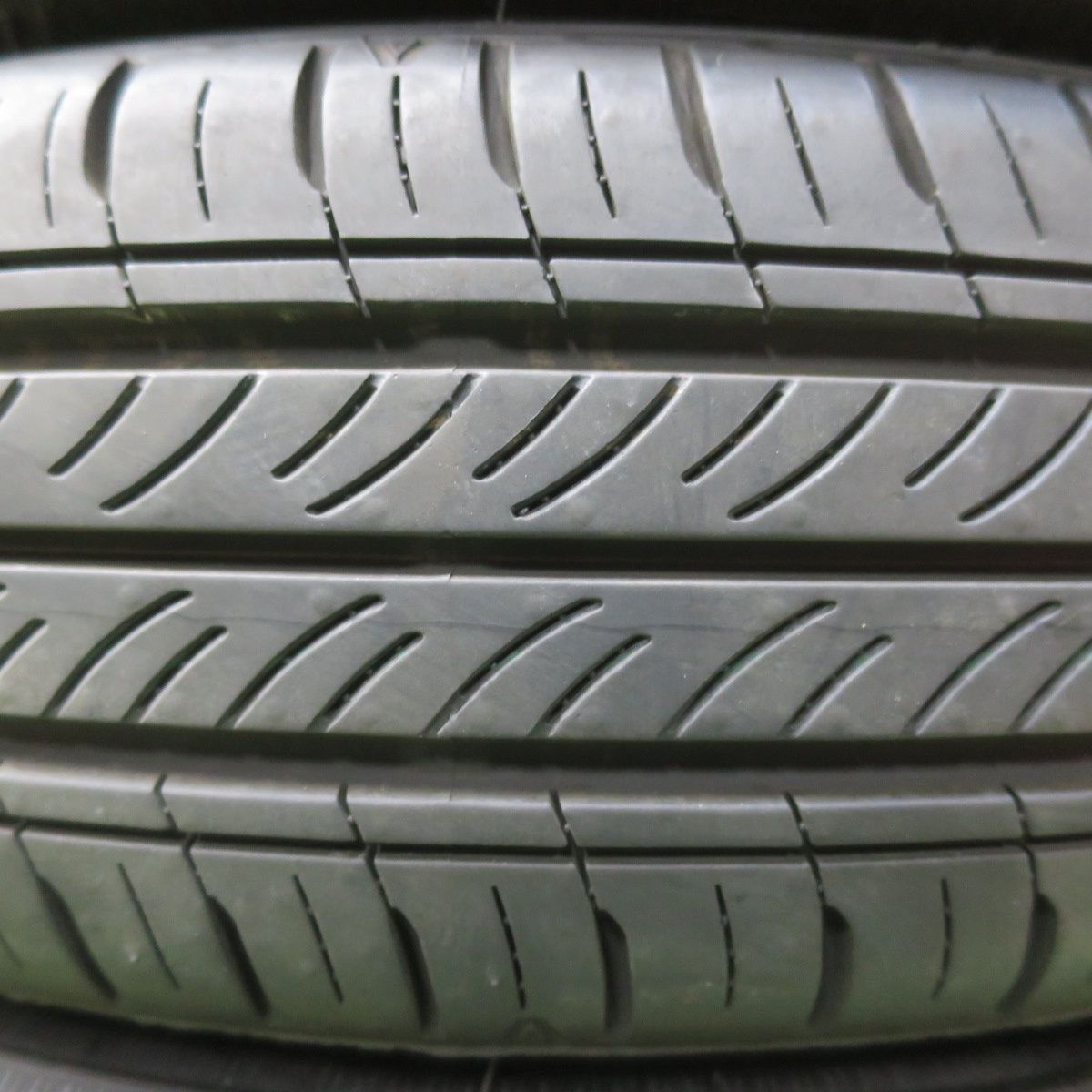 バリ溝！25年！9.5分以上☆155/65R14 ダンロップ エナセーブ EC300