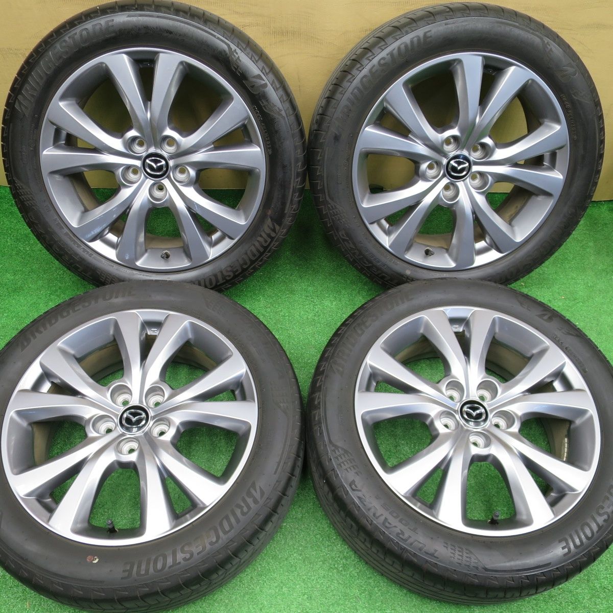 バリ溝！22年！9分☆マツダ CX-30 純正 215/55R18 ブリヂストン