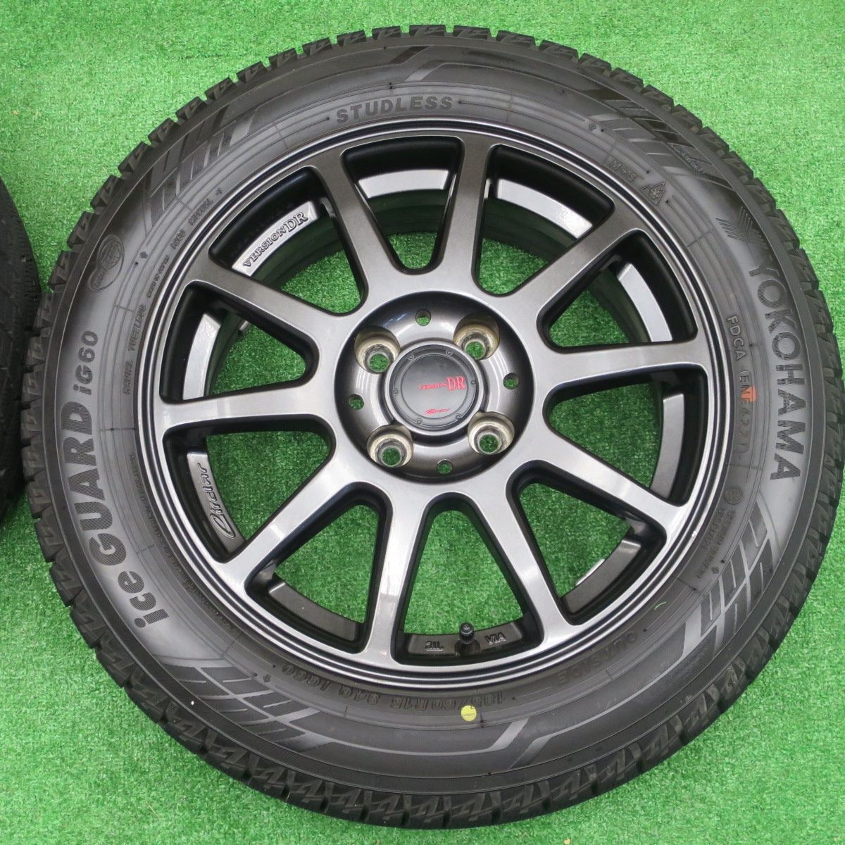 バリ溝！21年！9.5分スタッドレス 185/60R15 ヨコハマ アイスガード iG60 VERSION DR Circlar サーキュラー 15インチ PCD100/4H5121410NKス