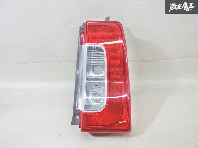 ♦︎ダイハツ　タントLA600S左純正テールランプ♦︎点灯確認済み♦︎良品♦︎ 点灯OK‼】ダイハツ純正 LA600S タントLED テールライト テールランプ