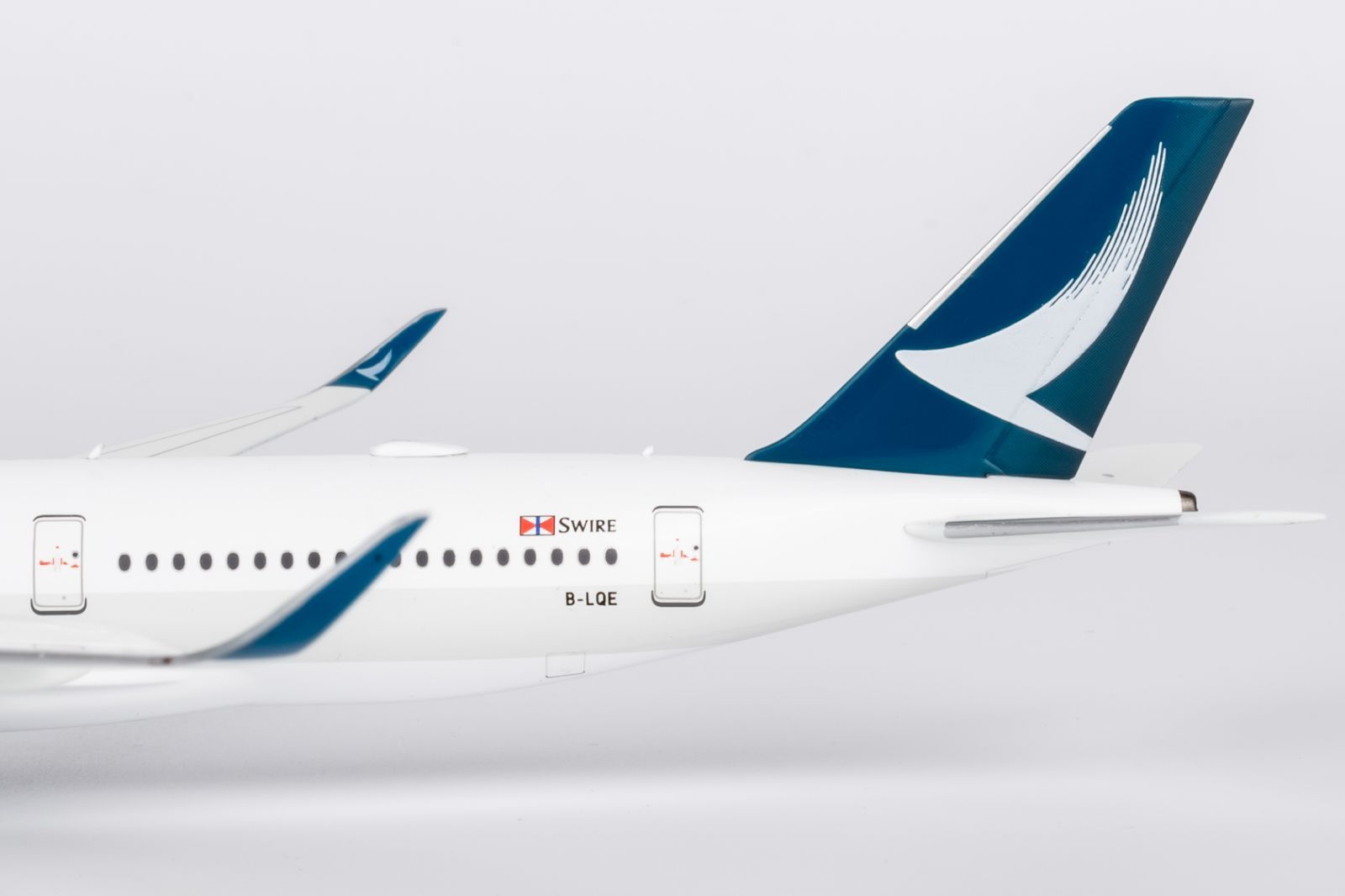 NGmodel キャセイパシフィック航空 A350-900 B-LQE 1/400 39110 - メルカリ