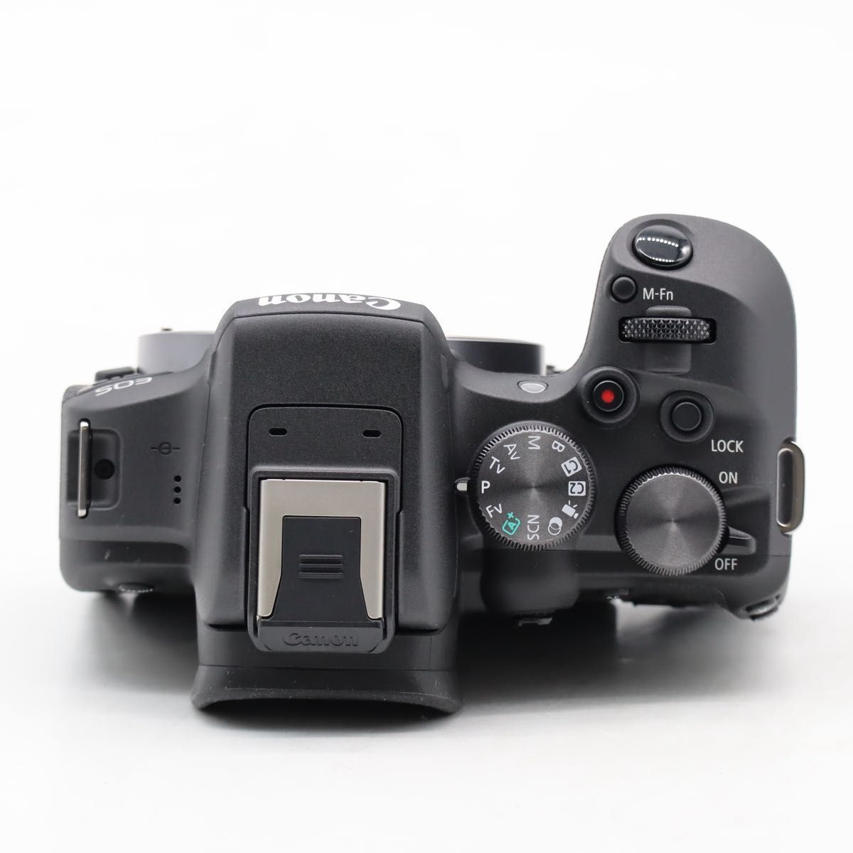 【ほぼ新品】 Canon EOS R10 ボディ ショット数1000以下 ショット数1,000以下】Canon EOS R10 ボディ ブラック APS-C高速AF/連