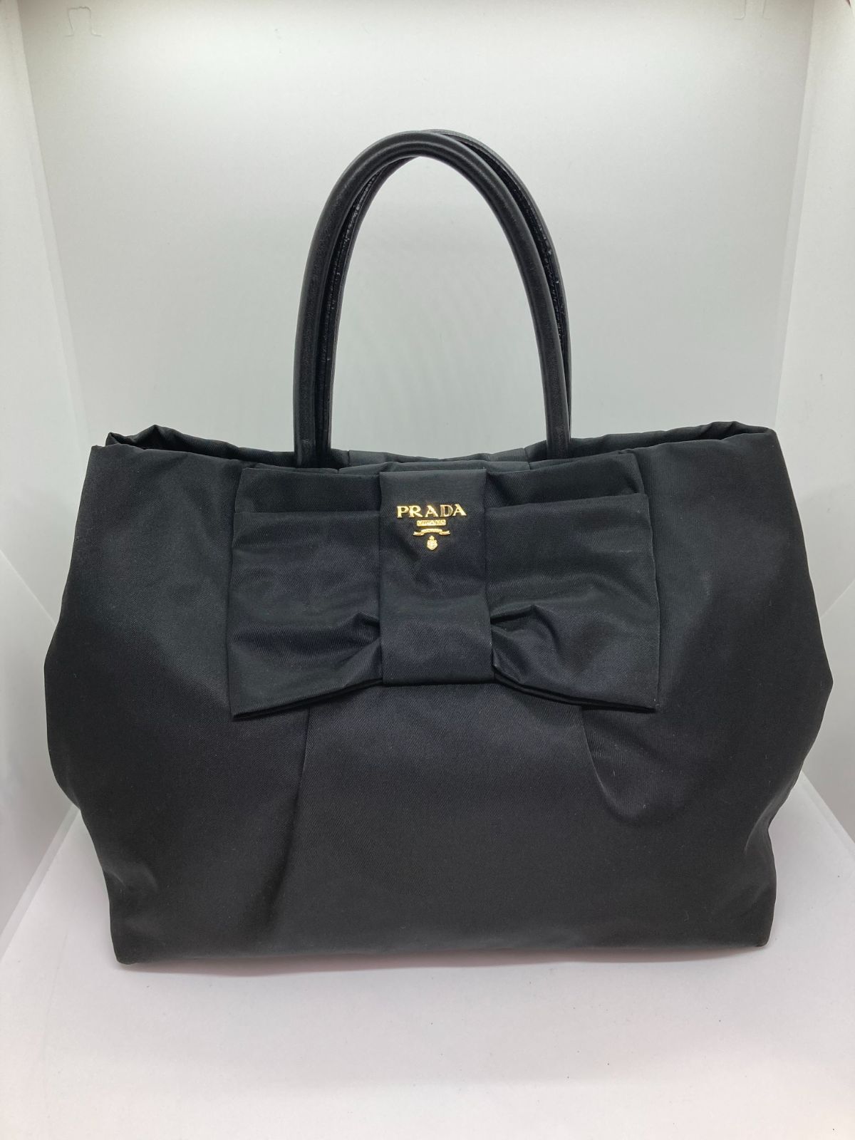 中古良品 PRADA リボンモチーフ テスート ハンドバッグ ブラック 黒
