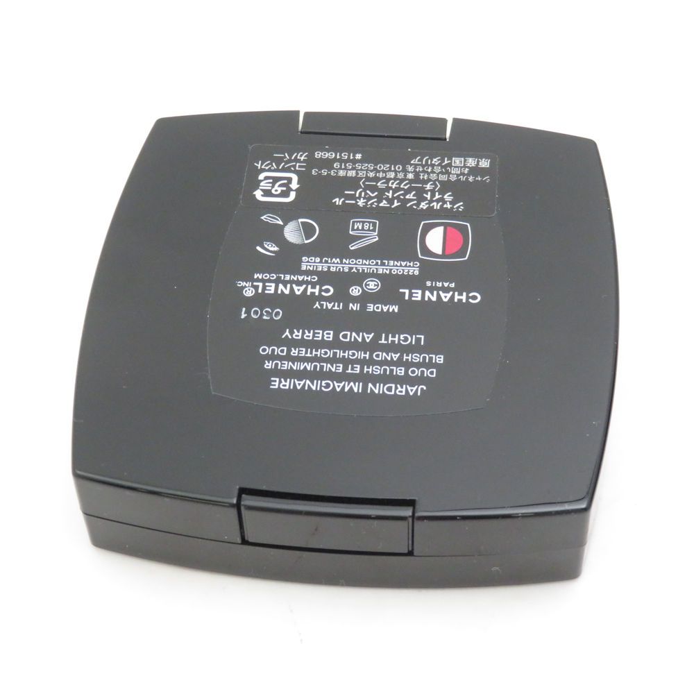 CHANEL チークカラー　特別限定品　ライトアンドベリー　新品未使用 CHANEL チークカラー 特別限定品 ライトアンドベリー 新品未使用