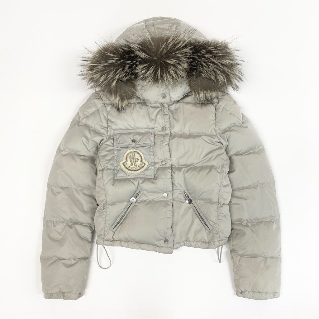 33l24 MONCLER モンクレール シルバーフォックスファー ショートダウン