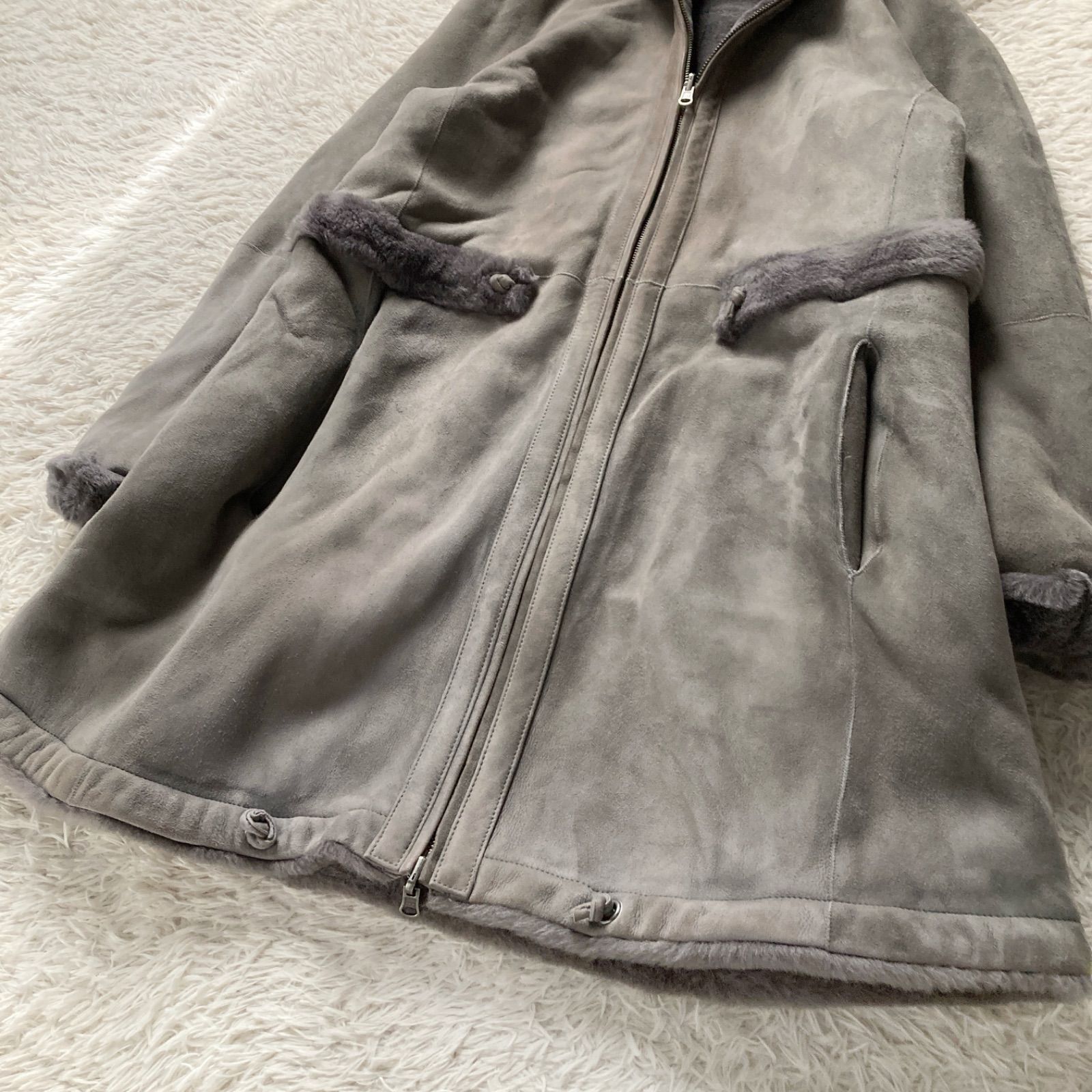 ダーマコレクション DAMA collection 本革 リアルムートンコート 贅沢