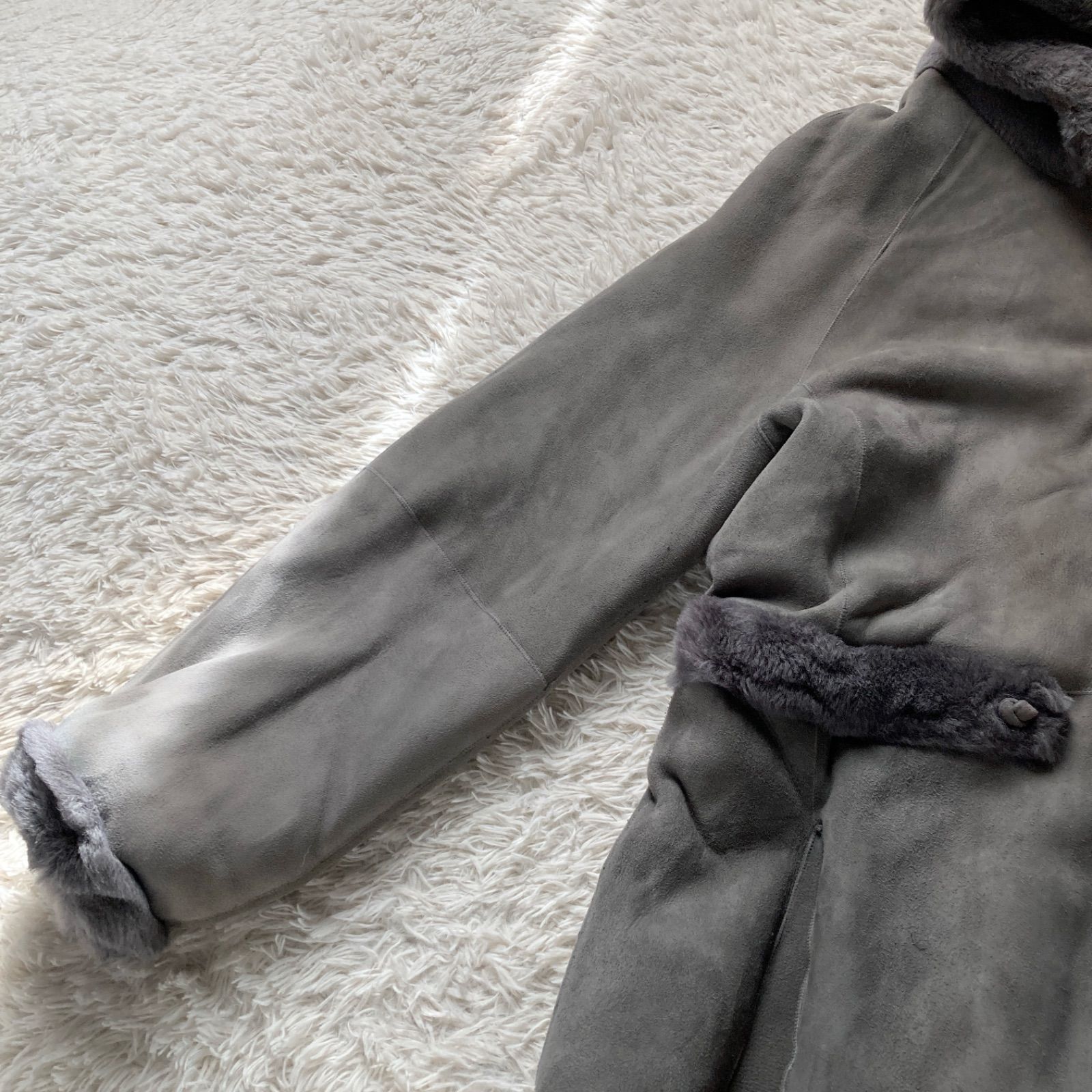 ダーマコレクション DAMA collection 本革 リアルムートンコート 贅沢