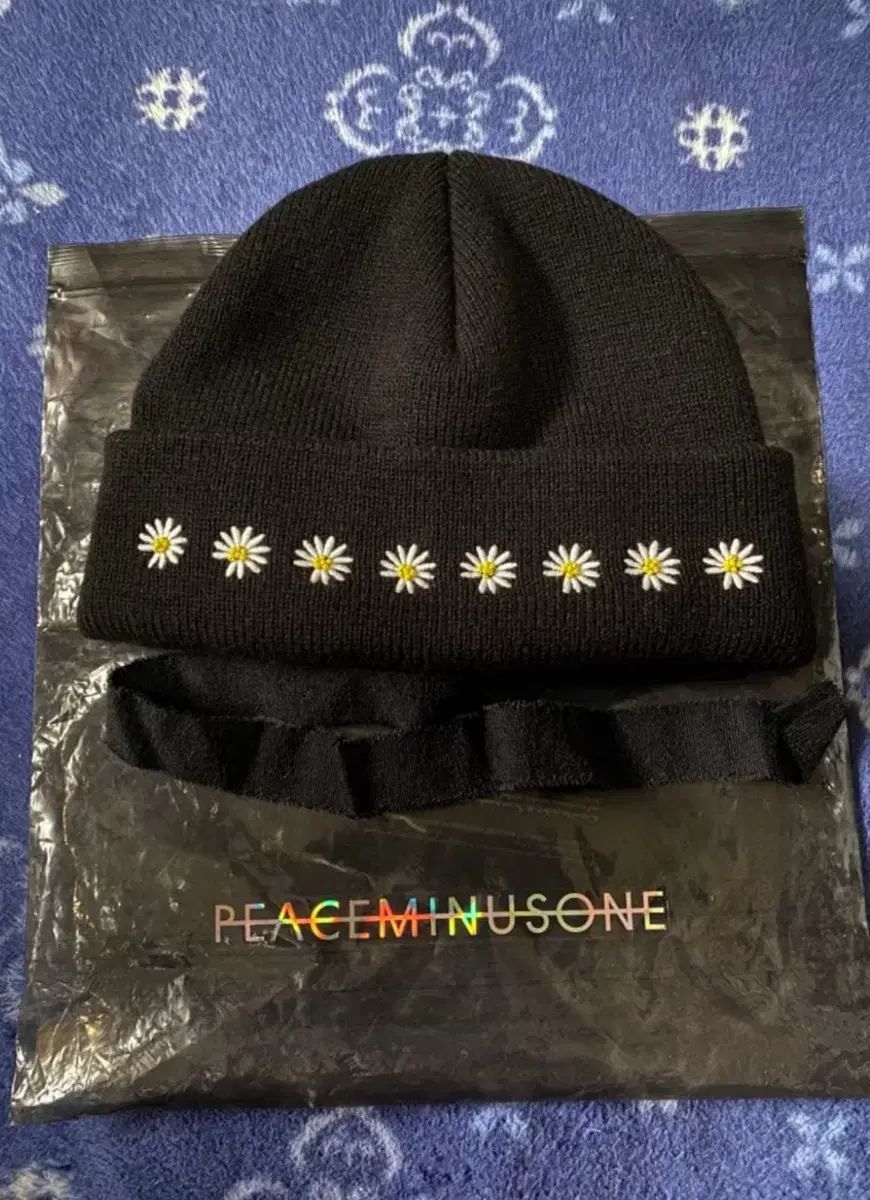 PEACEMINUSONE デイジー ビーニー - メルカリ