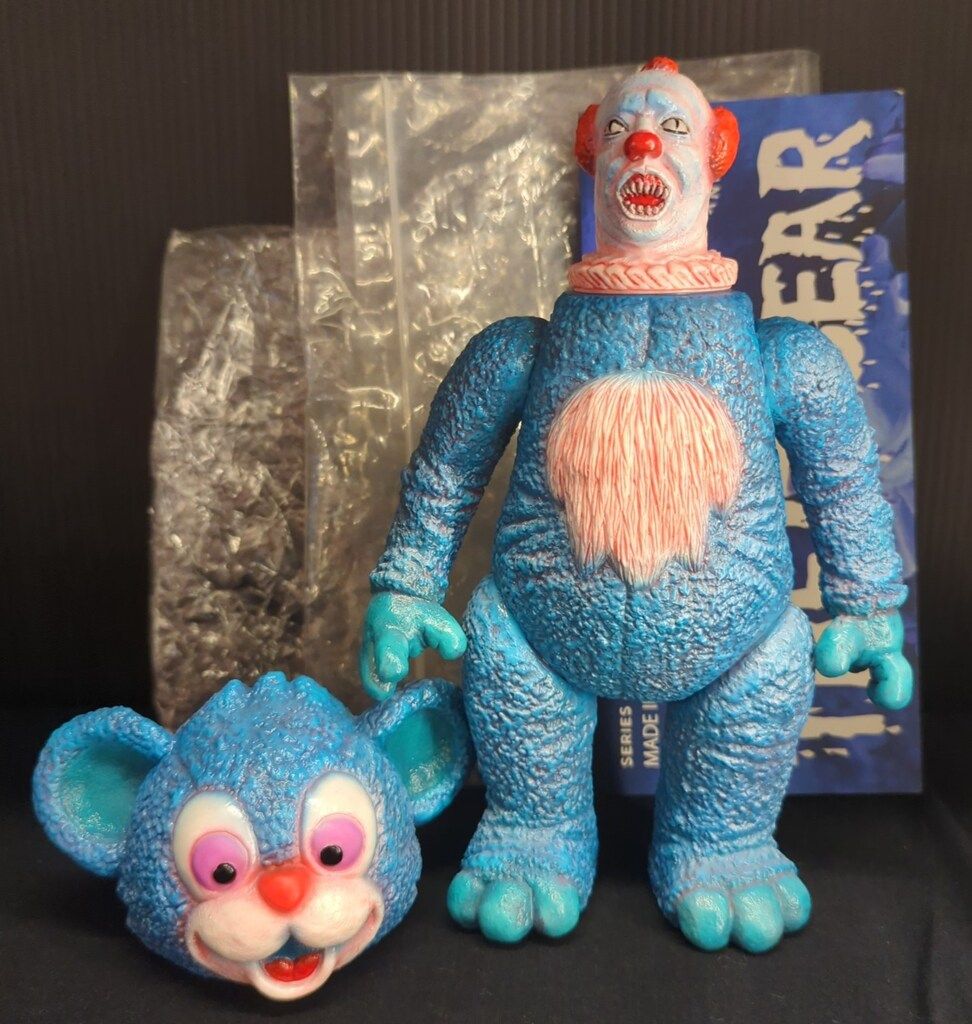 akane　MILKBOY TOYS ミルクボーイトイズ THE IT It Bear Jumbo MilkBoy Toys MILKBOYTOYS Soft Vinyl Painted Figure