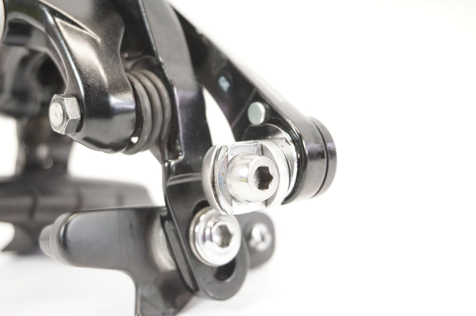 【美品】BR-R7000 105キャリパーブレーキ シマノ 105 BR-R7000 キャリパーブレーキ フロント用 | ロードバイク