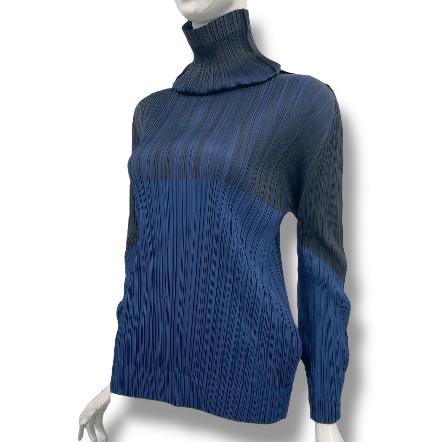 未使用品 ISSEY MIYAKE イッセイミヤケ PLEATS PLEASE プリーツ