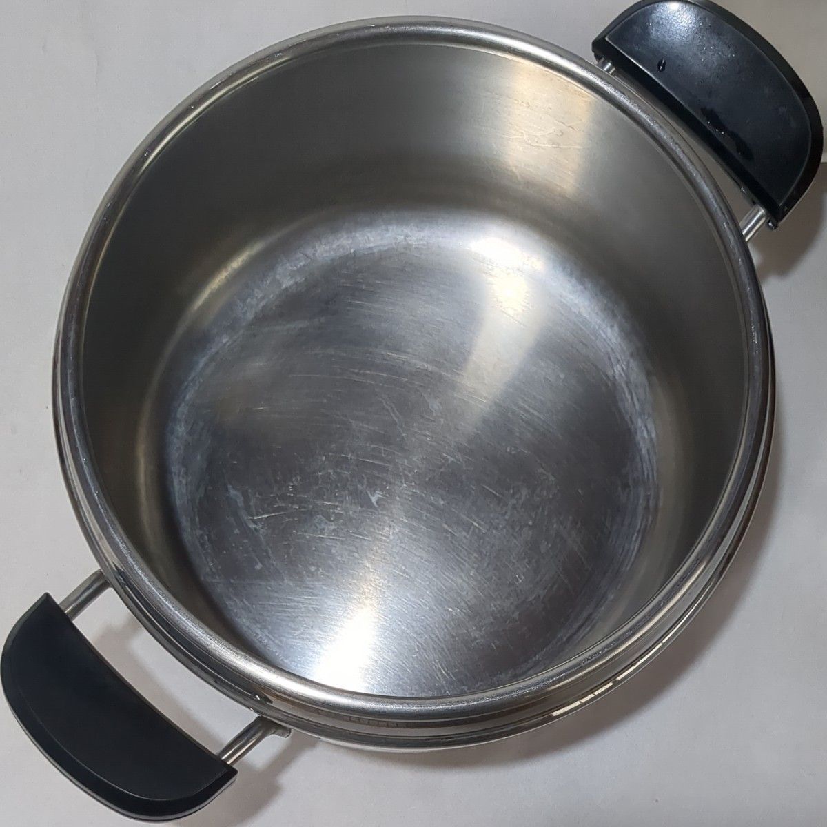 ラゴスティーナ圧力鍋 90シリーズ 5リットル IH対応OK イタリア製 美品