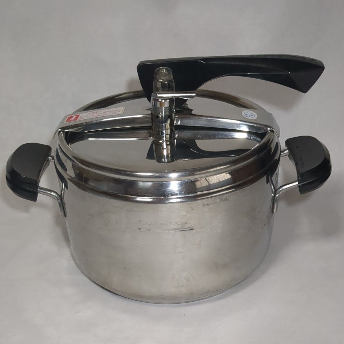 ラゴスティーナ圧力鍋 90シリーズ 5リットル IH対応OK イタリア製 美品
