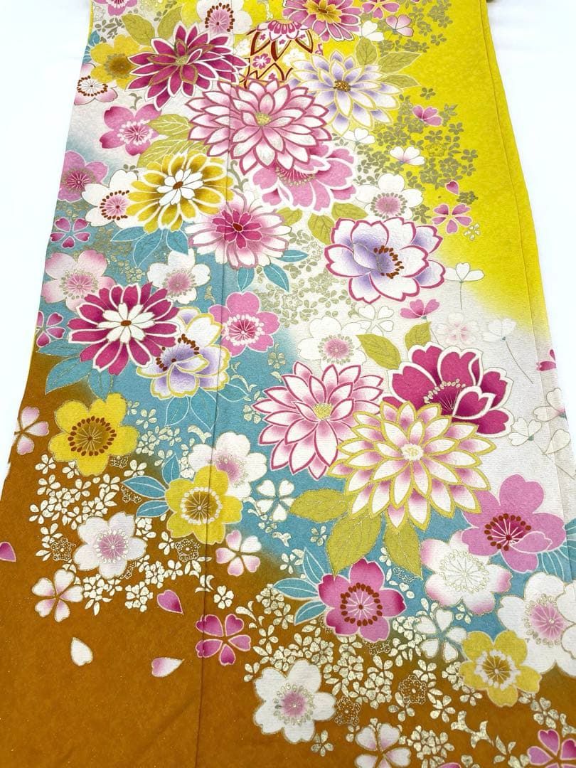 振袖 金彩 金通し 紋意匠 刺繍 身丈169cm MO3247 - メルカリ