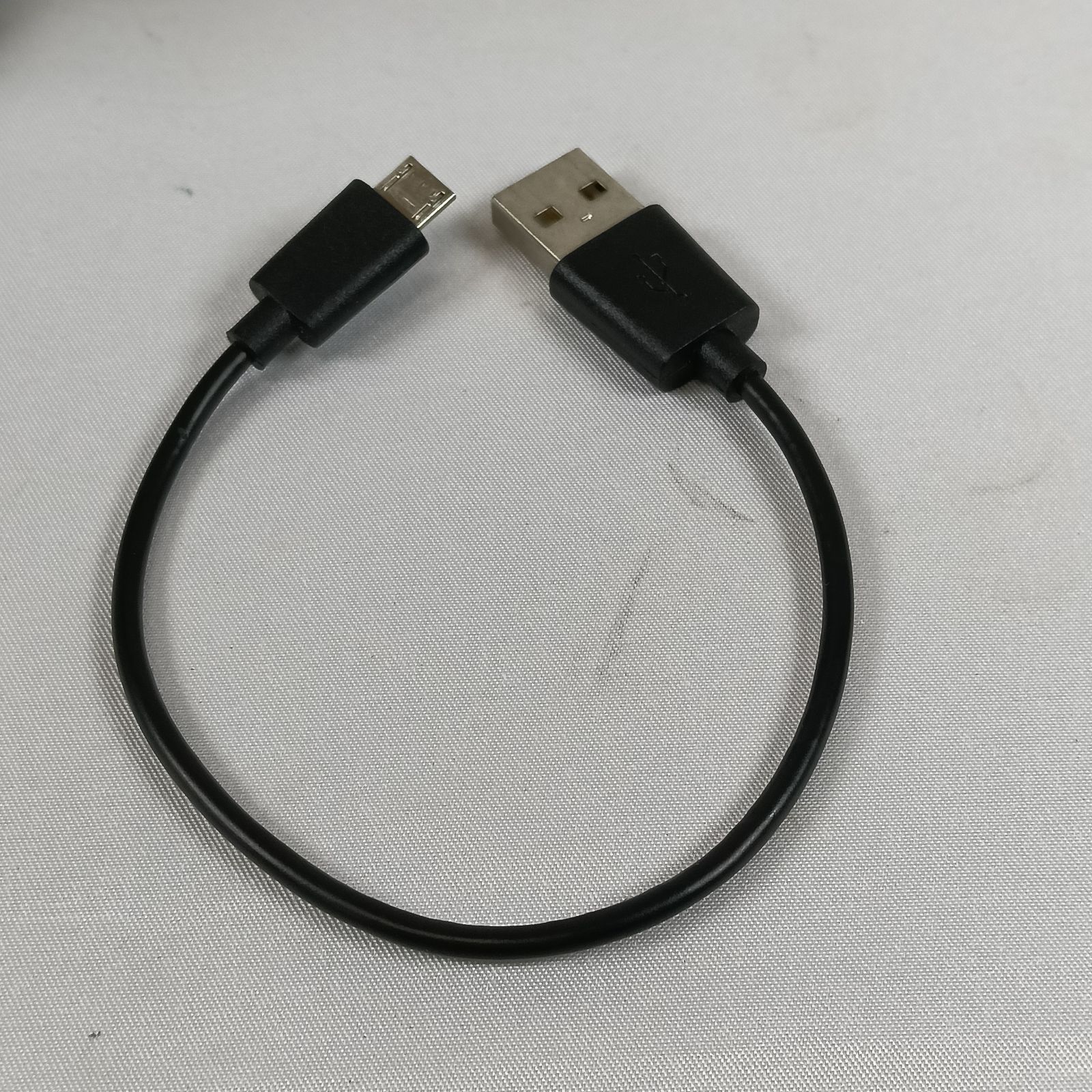 Revolve スピーカー