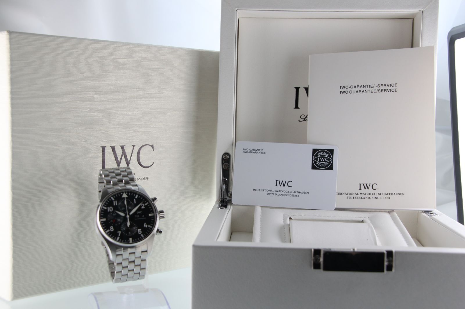 IWC パイロットウォッチ クロノグラフ IW377710 自動巻き 黒文字盤 