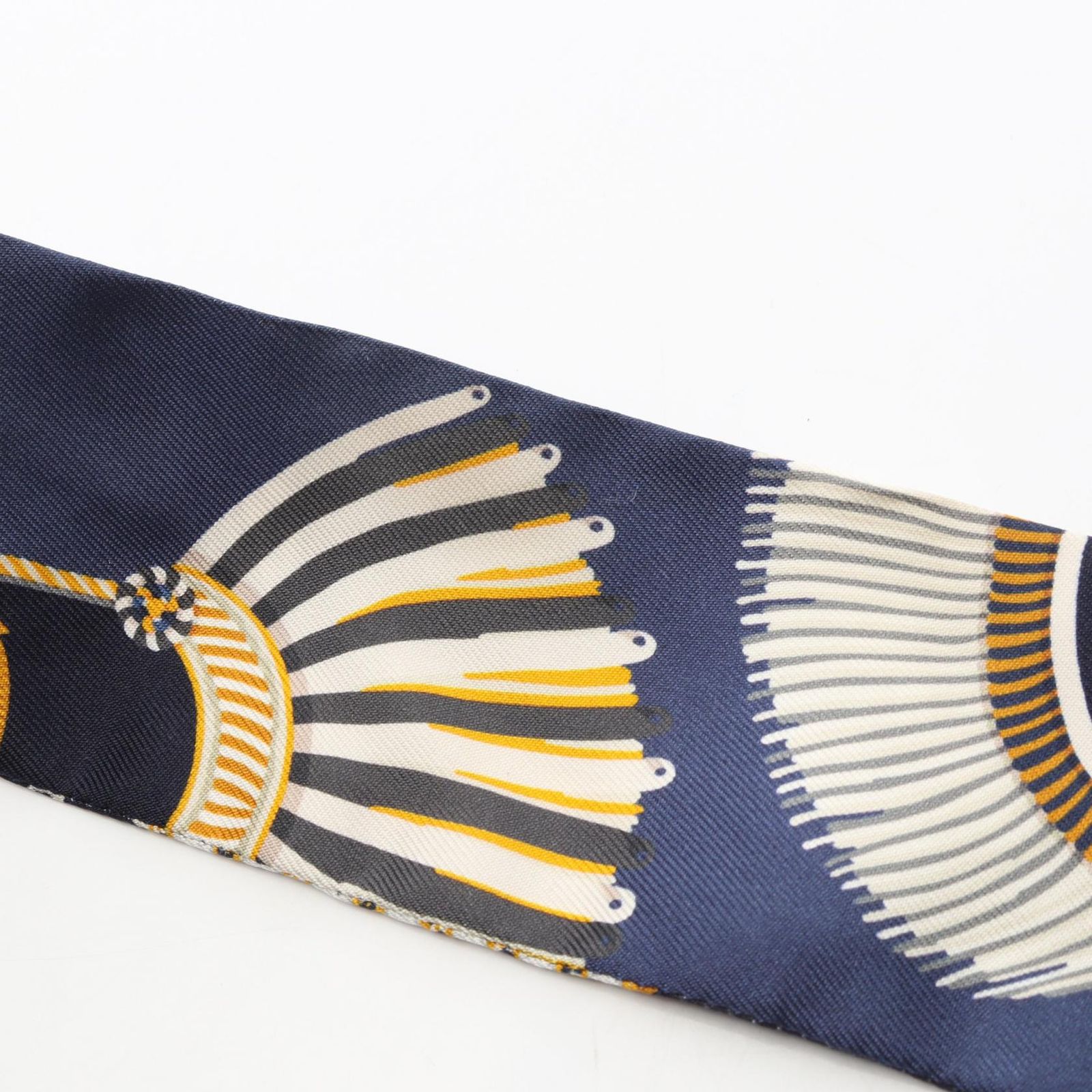 エルメス HERMES スカーフ ツイリー EPAULETTES DE GALA シルク