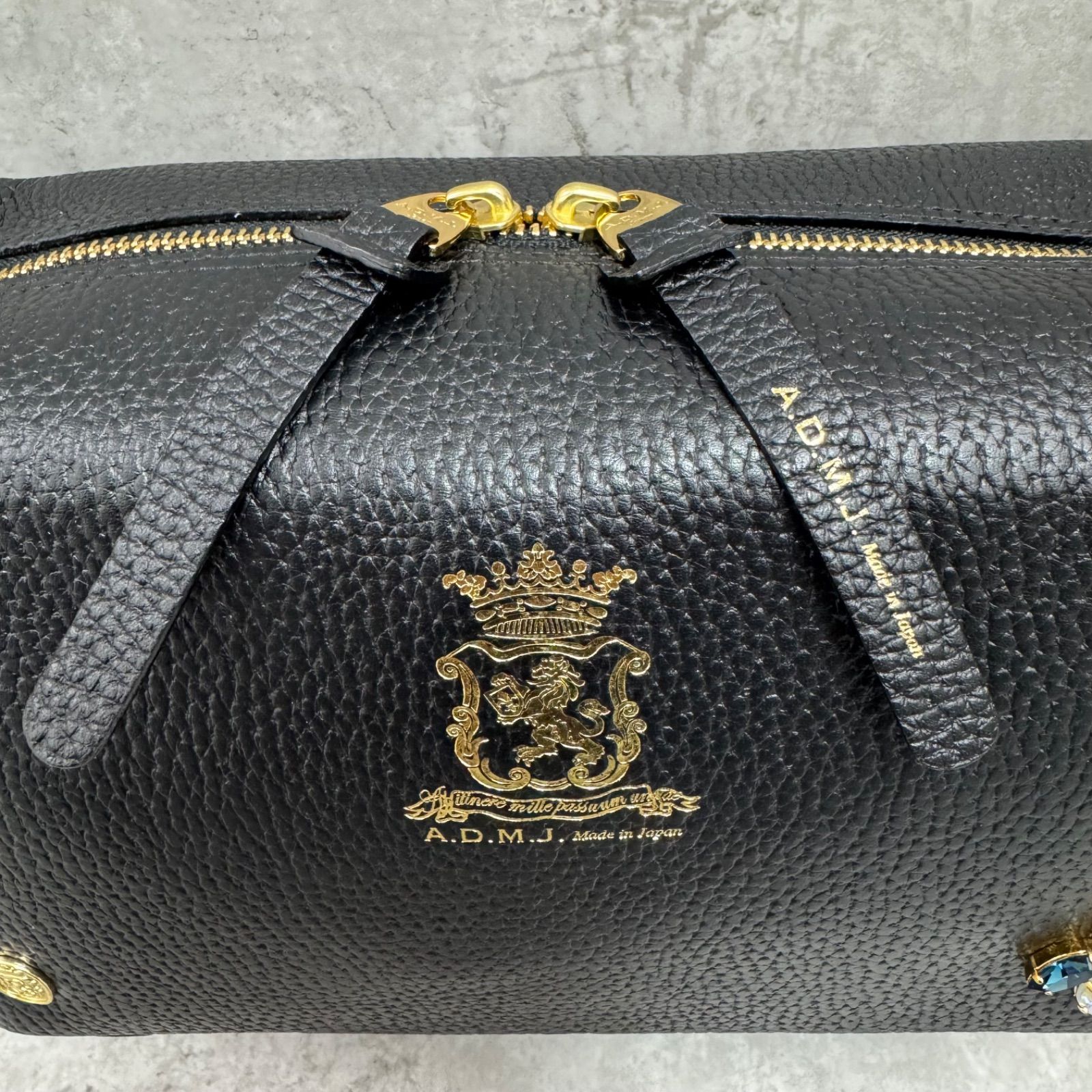 ⭐️新品未使用⭐️　A.D.M.J.　スワロフスキー ハンドバッグ　ビジュー ⭐️新品未使用⭐️ A.D.M.J. スワロフスキー ハンドバッグ ビジュー