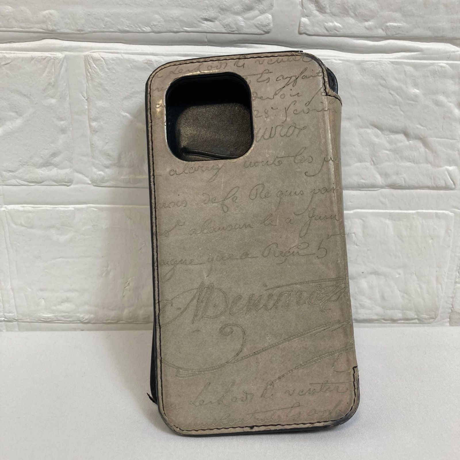 BERLUTI Paris 1895 ベルルッティ iPhone13Pro カリグラフィー 手帳型