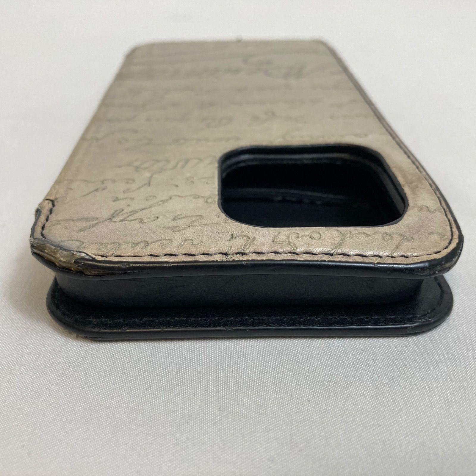 BERLUTI Paris 1895 ベルルッティ iPhone13Pro カリグラフィー 手帳型