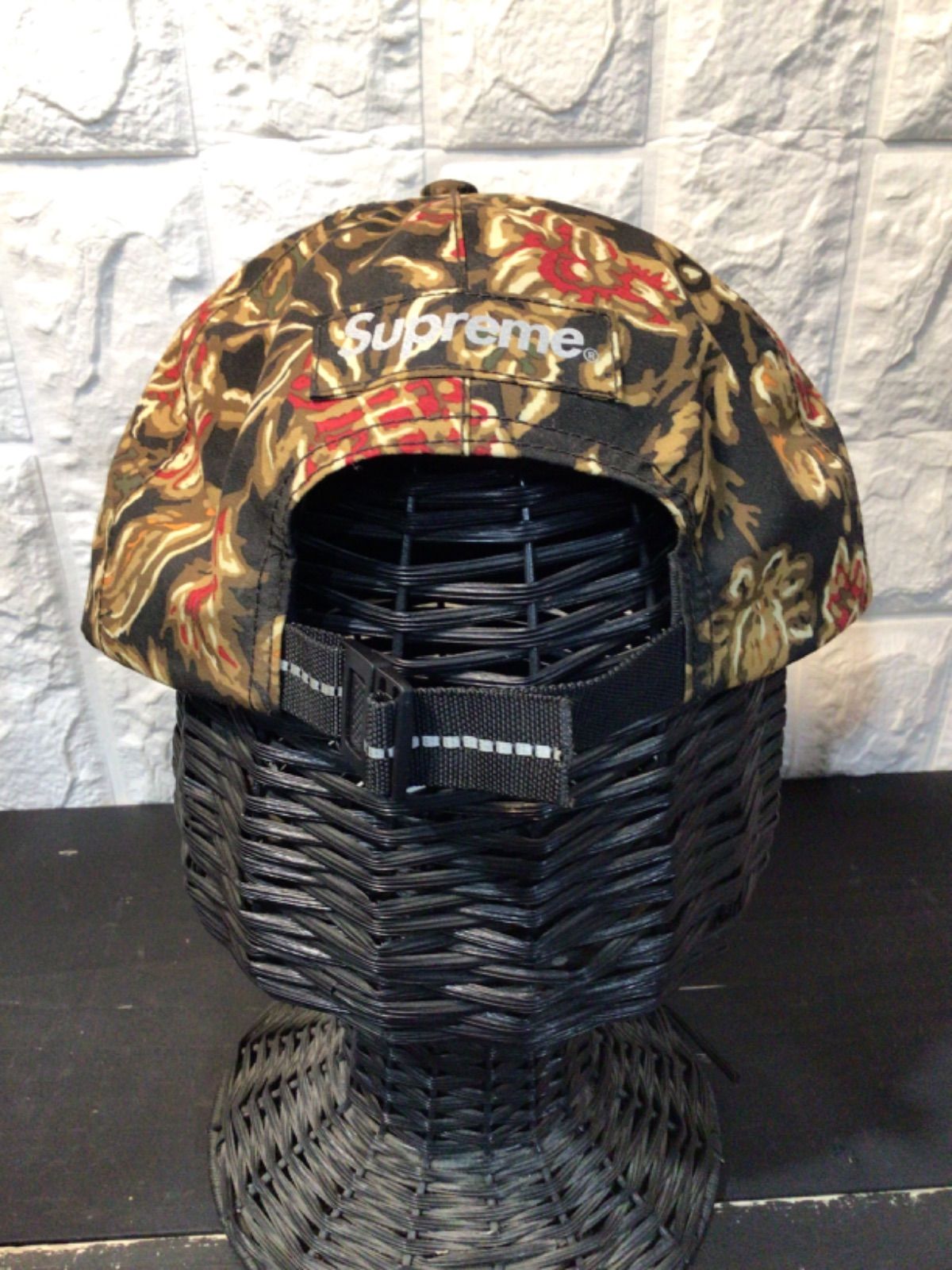 Supreme18AW GORE-TEX flower print キャップ - メルカリ