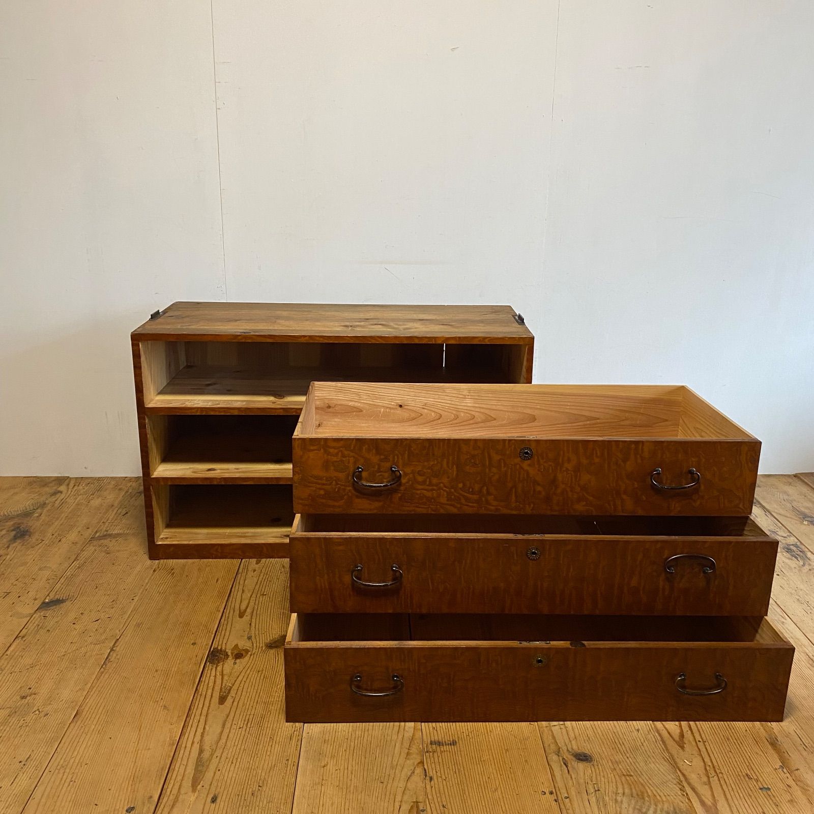 アンティーク 古家具 ローボード 和箪笥 引き出し収納 テレビ台 無垢材