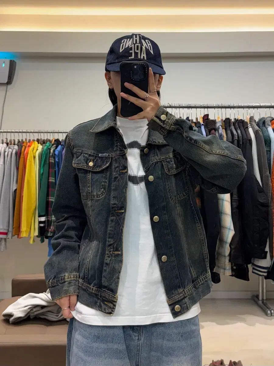 DIESEL ブラック クロップドジャケット DIESEL (ディーゼル) 合成皮革 フルジップ ジャケット DSA192790LHBE