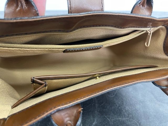 齋藤飛鳥さん愛用 CRISTIAN FLORENCE クリスチャンフローレンス