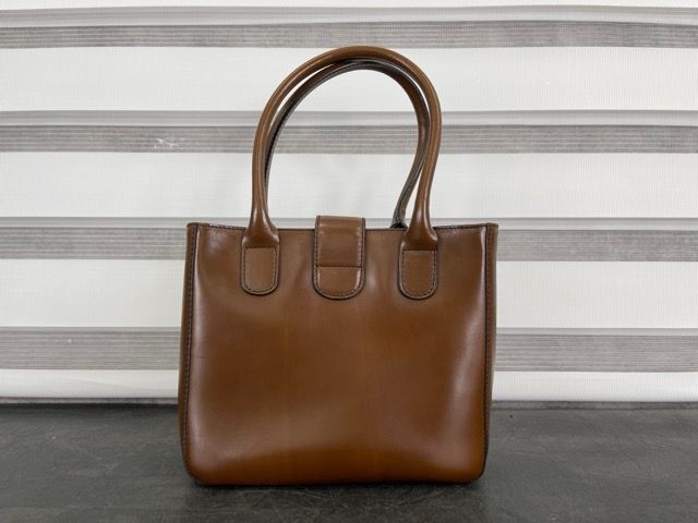 齋藤飛鳥さん愛用 CRISTIAN FLORENCE クリスチャンフローレンス