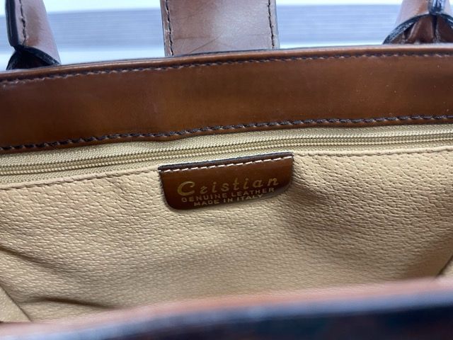 齋藤飛鳥さん愛用 CRISTIAN FLORENCE クリスチャンフローレンス