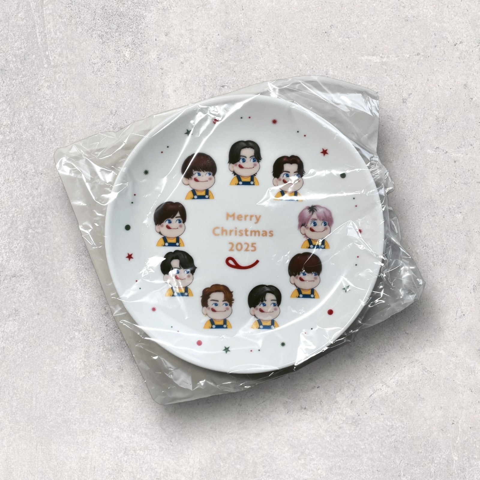 FUJIYA SnowMan クリスマスプレート 2025 不二家 ペコちゃん - メルカリ