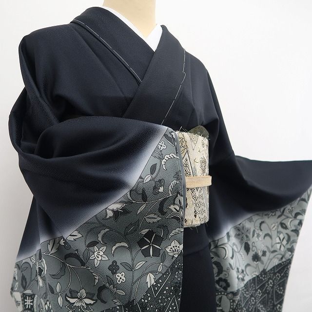 新品 正絹 斎藤三才落款 仕付け糸付 小紋 着物 A3787 新品 正絹 斎藤三才落款 仕付け糸付 小紋 着物 A3787 - メルカリ