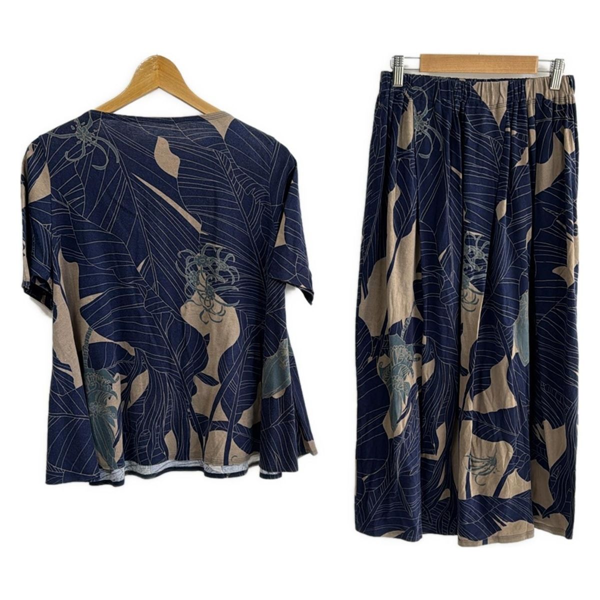 Jurgen Lehl ヨーガンレール　シルクウール濃紺スカート JURGEN LEHL ヨーガンレール J0191US131 ブラック コットン コクーン