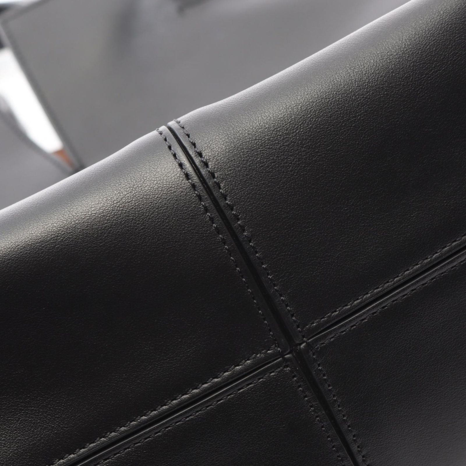 トッズ TOD？S Di ディーアイ トートバッグ バッグ レザー レディース ブラック系 【中古】 トッズ TOD'S トートバッグ Di ディーアイ ブラック レザー Di バッグ