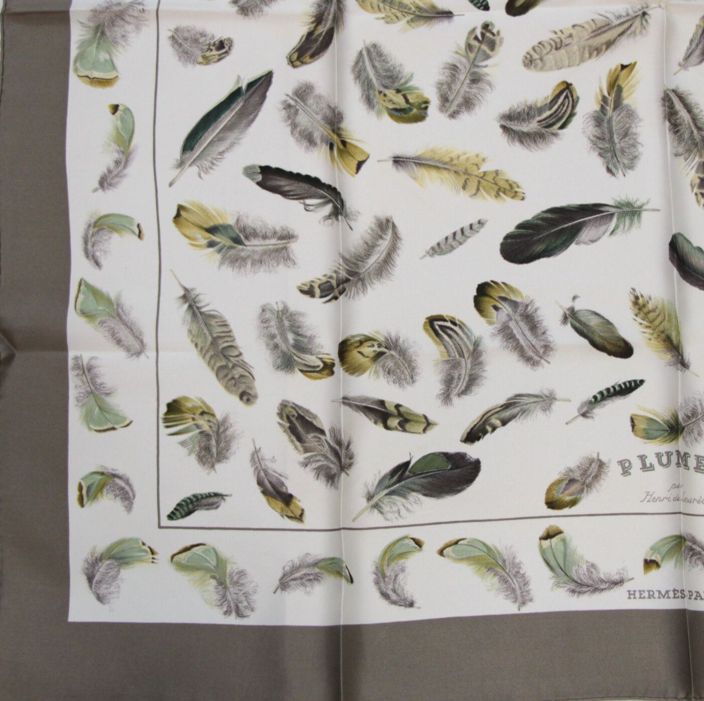 美品 エルメス HERMES カレ90 PLUMES par Henri de Linares 羽根 大判