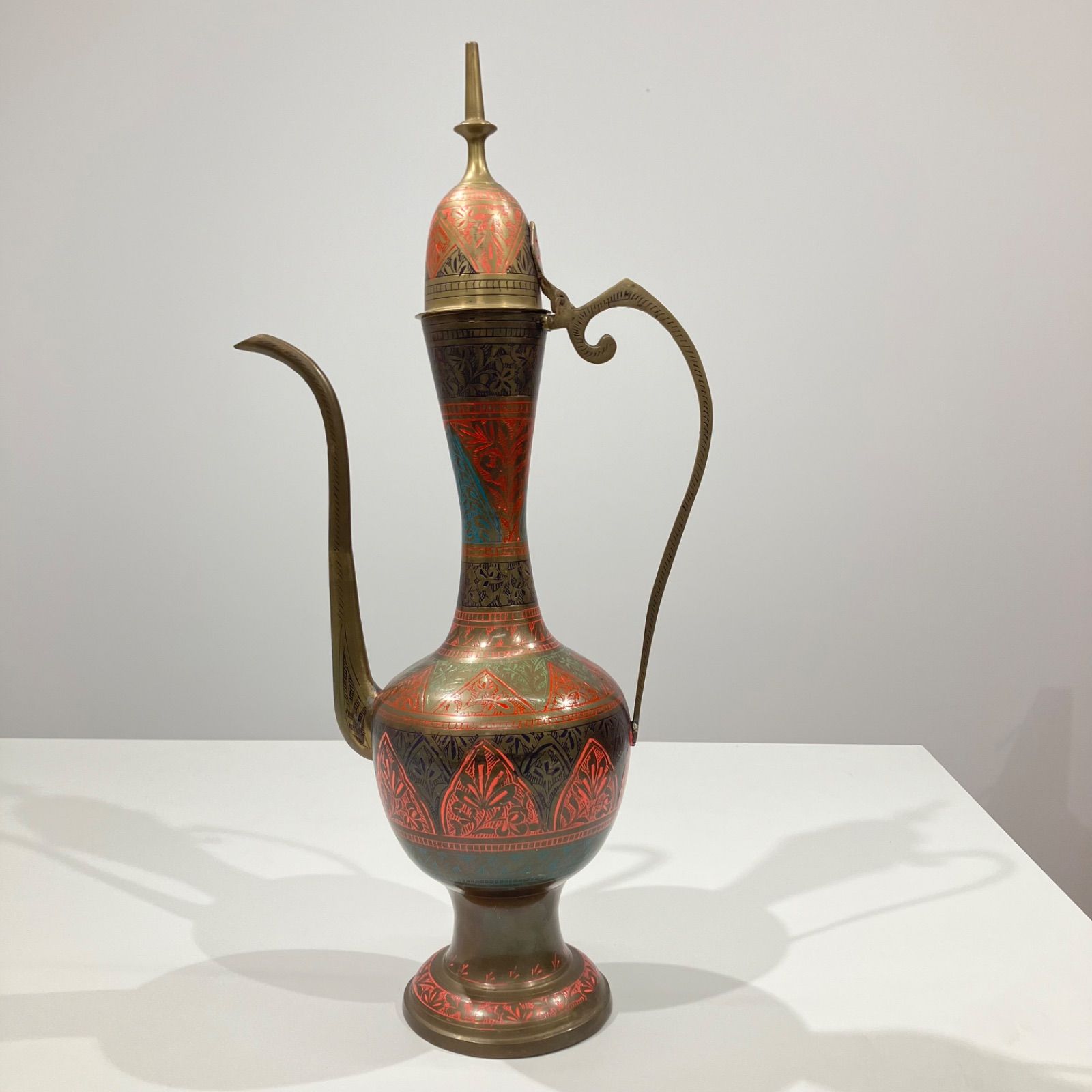 中東　南アジア　インド　真鍮製　水差し　ロタ　骨董品　ハンドメイド インドの水さし ロタ【ブラス】[6cm] の通販 - TIRAKITA.COM