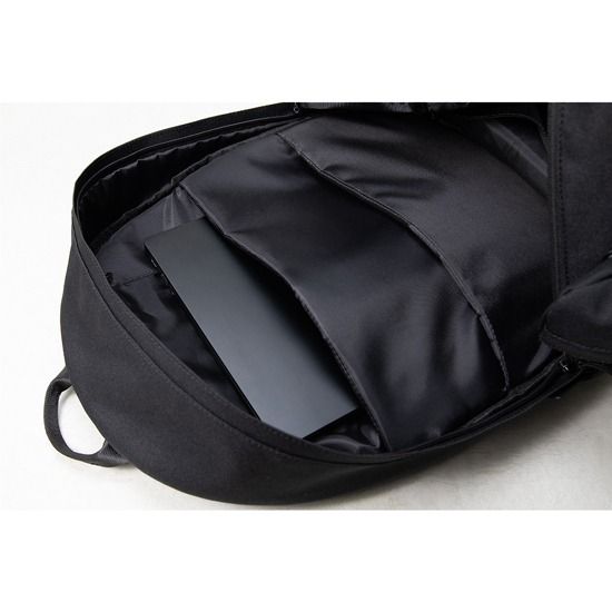 新品】メイドインアビス 烈日の黄金郷 ボンドルドリュック【正規品