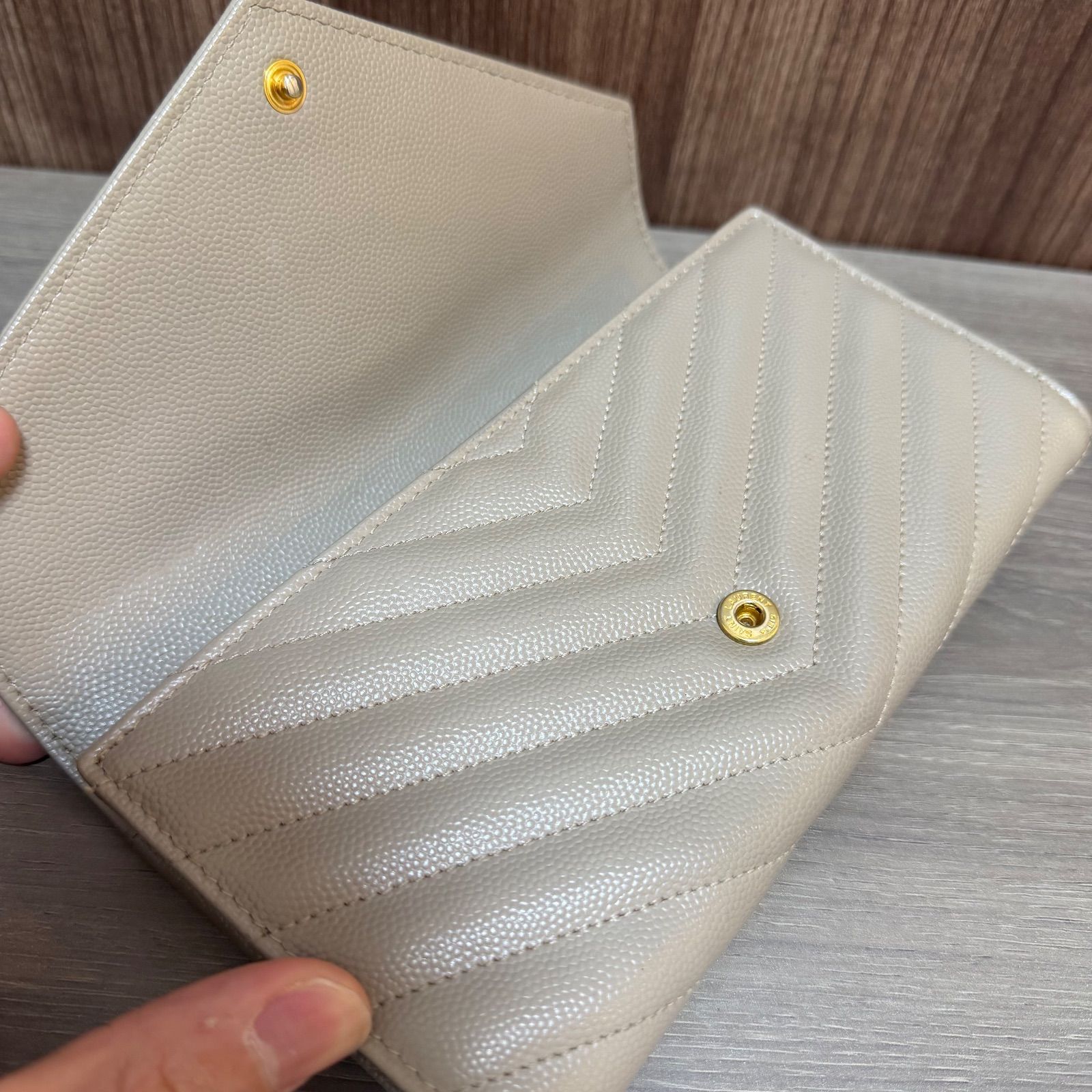 ☆【売り尽くし】SAINT LAURENT サンローラン 長財布 372264 レザー 