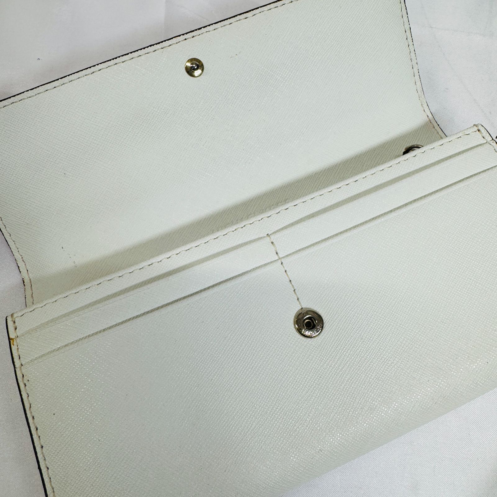 S【中古】MICHAEL KORS マイケルコース 長財布 ピンク ホワイト - メルカリ