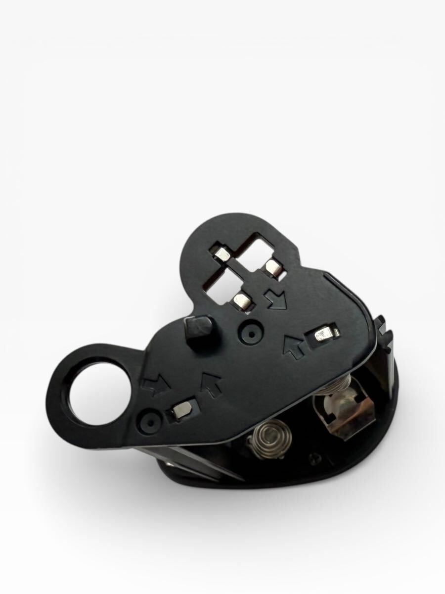 Nikonニコン MS-12 F100用 バッテリー ホルダー 単三電池ホルダー